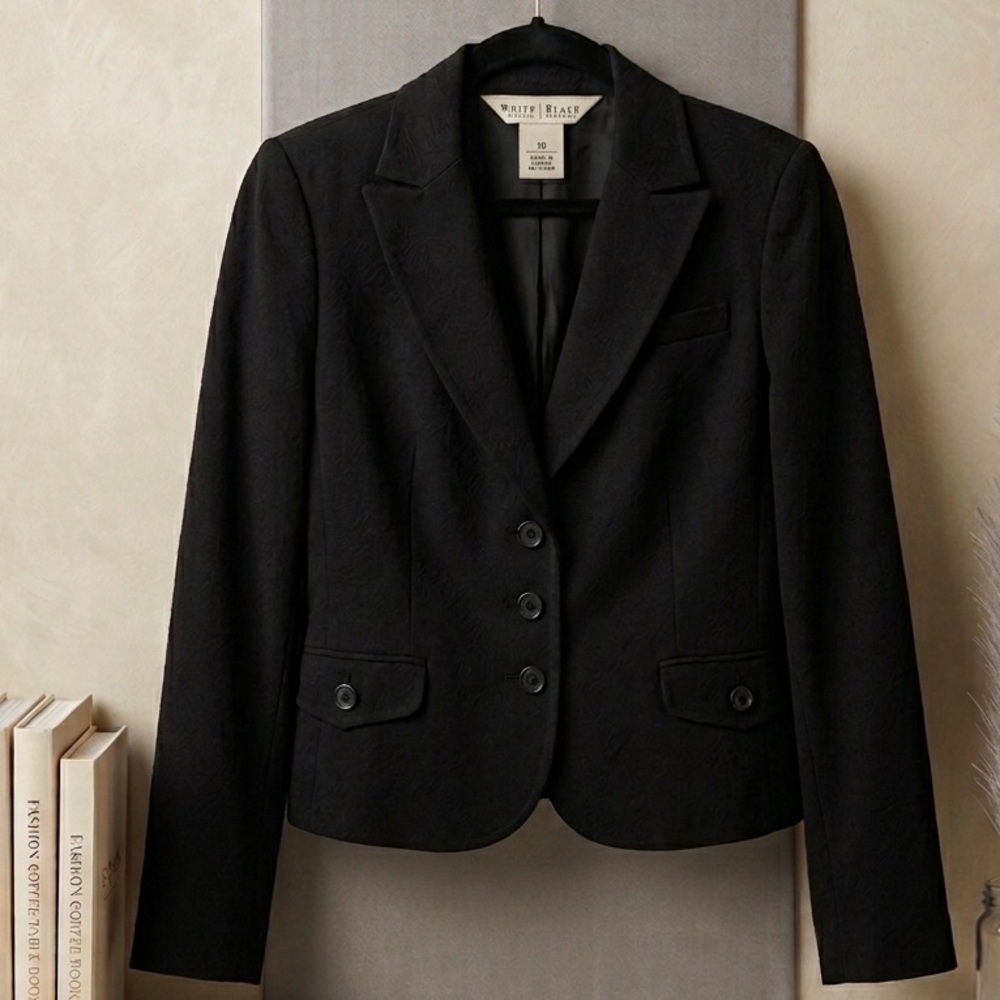 White House Black Market Black Tailored Blazer women’s size 10